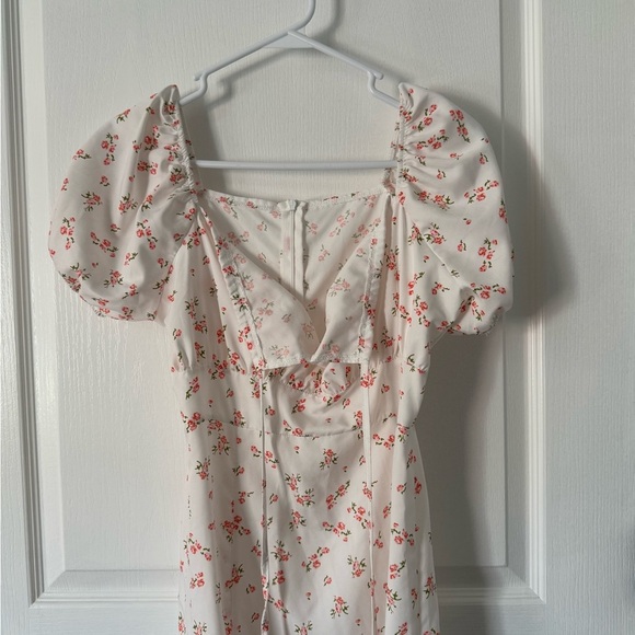 Floral White and Pink Women's Dress - Picture 4 of 7